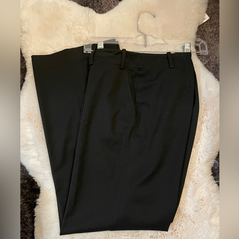 NWOT Ralph Lauren Petite Sanderson black slacks. Size 8P Beautiful and classy!